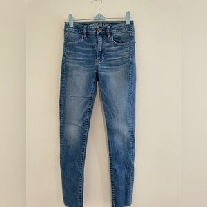 American Eagle Hi-Rise Jegging